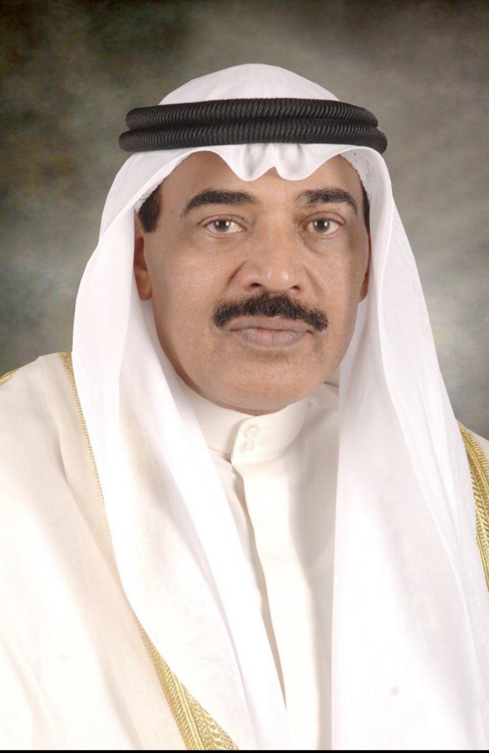 سمو ولي العهد يهنئ وزير التربية